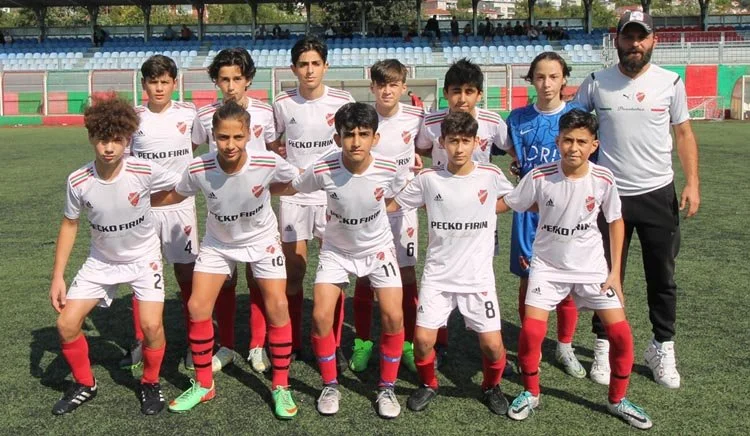 Beykoz’da siftahı Paşabahçe U14 yaptı 2 pasa u14