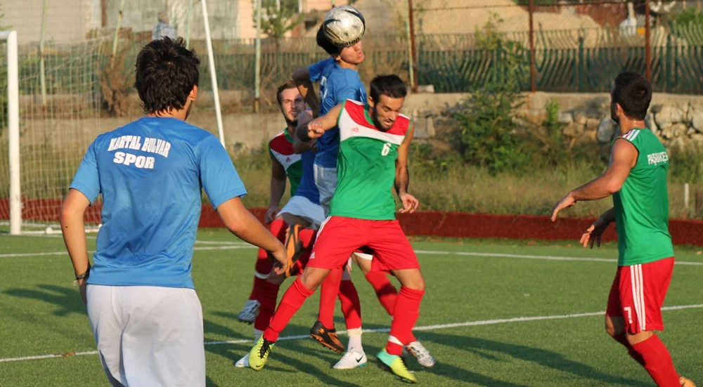 İstanbul Süper Amatör Liginin iki temsilcisi Paşabahçe Stadında karşı karşıya