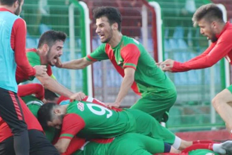 Beykoz'un İstanbul SAL Beykoz temsilcilerinden Paşabahçespor haftayı deplasman galibiyeti ile