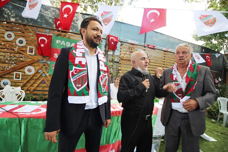 Beykoz’un köklü camialarından olan Paşabahçe Spor Kulübünde gerçekleşen kongrede Coşkun