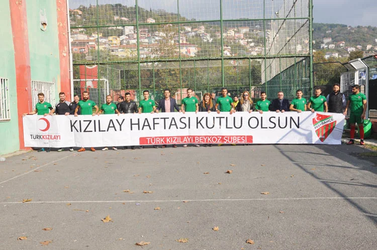 İstanbul Süper Amatör Lig 3.grup 8.hafta mücadelesinde Paşabahçespor sahasında Yeşilpınarspor'u