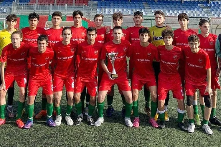 İstanbul Amatör Ligleri U16 Yaş Grubunda sezonun son grup maçları