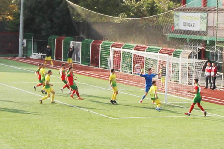 İstanbul Süper Amatör Lig 2.Grubundaki Beykoz temsilcisi Paşabahçespor haftayı şok