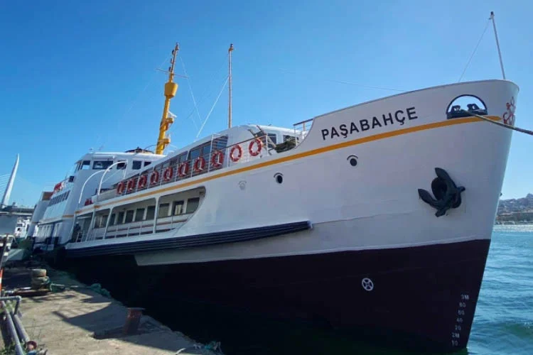 Tarihi Paşabahçe Vapuru, Şehir Hatları'nın restorasyon çalışmalarının ardından 13 Ağustos'ta