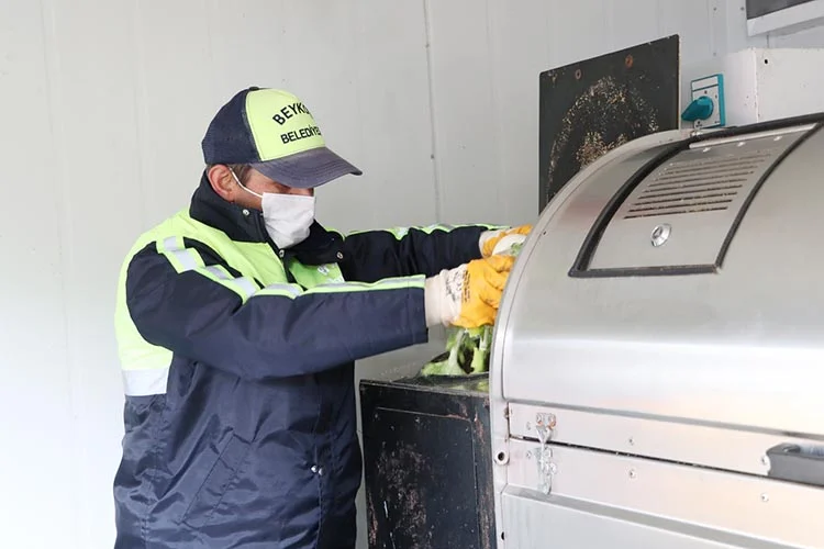 Pazar atıkları Beykoz’da tarımla sofralara dönüyor 1 paz EQ SiW4X4S