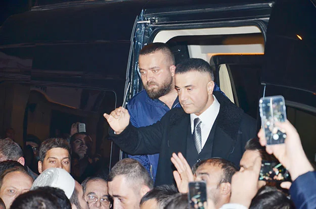 On yıl cezaevinde yattıktan sonra10 Mart 2014 tarihinde yeniden özgürlüğüne