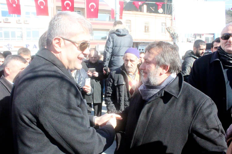 Beykoz-Yeniköy motorlarında İstanbul Kart uygulaması başladı. Açılışa Beykozlu İşadamı Sedat