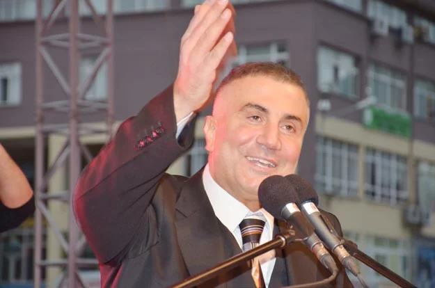 Beykoz Koru içindeki evinde her gün binlerce sevenini konuk eden