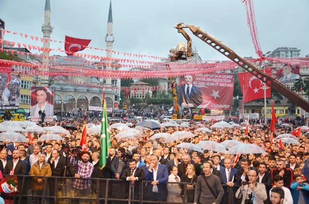 Beykoz’dan Rize’ye uzanan Sedat Peker sevgisi 6 pekr riz CPUs6bsPqD