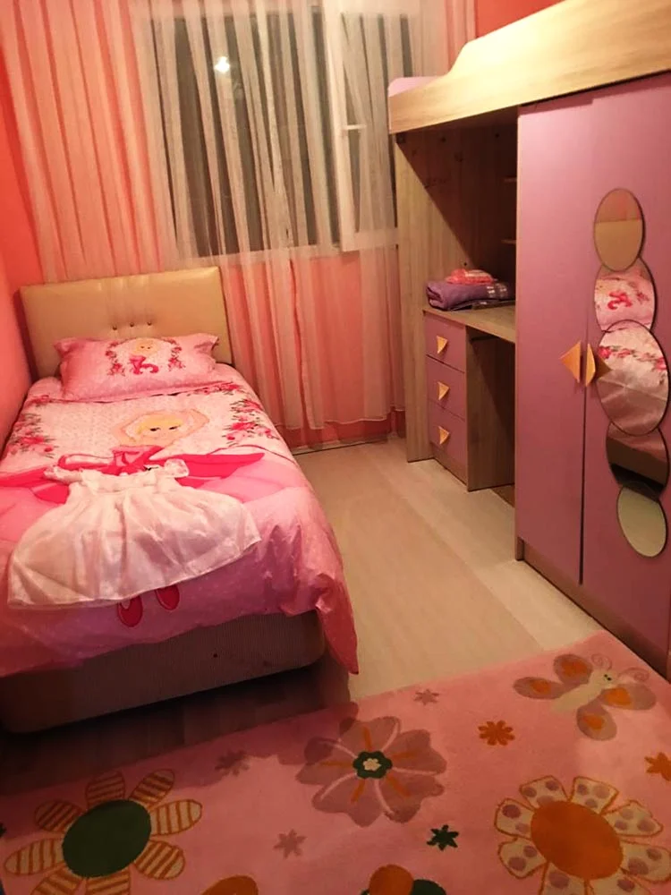 pembe oda 2 9eiAZiHJ4D