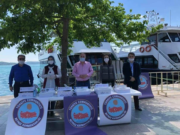 Pikaba bindiler Beykozlularla bayramlaştılar 2 pikababindilerbeykozlabayram4 o8RB7JR8jq