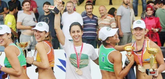 Play Voleybolunda Beykoz'da vardı 1
