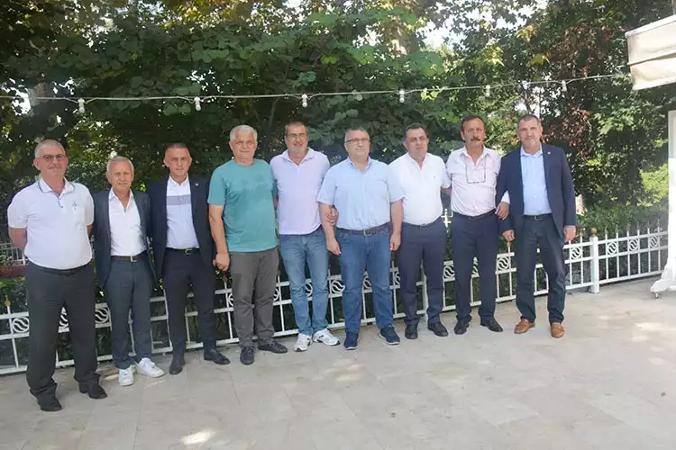 Beykoz Muhtarlar Birliği, Beykoz Dernekler Birliği, Beykoz Amatör Spor Kulüpleri