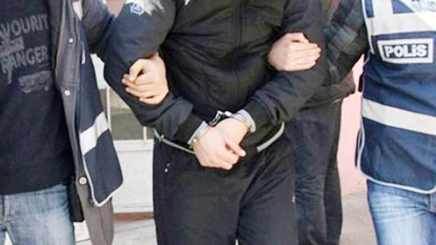 Asayiş Büro ekipleri, Beykoz camilerinde gerçekleştirilen faili meçhul hırsızlıkları ortaya