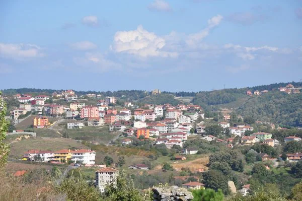 AK Parti, Beykoz’da 50 bin vatandaşı ilgilendiren 2B arazilerinin satışına