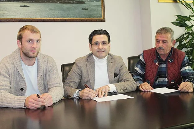 THF 1. Lig lideri Beykoz Belediyespor, transfer dönemini boş geçmedi...