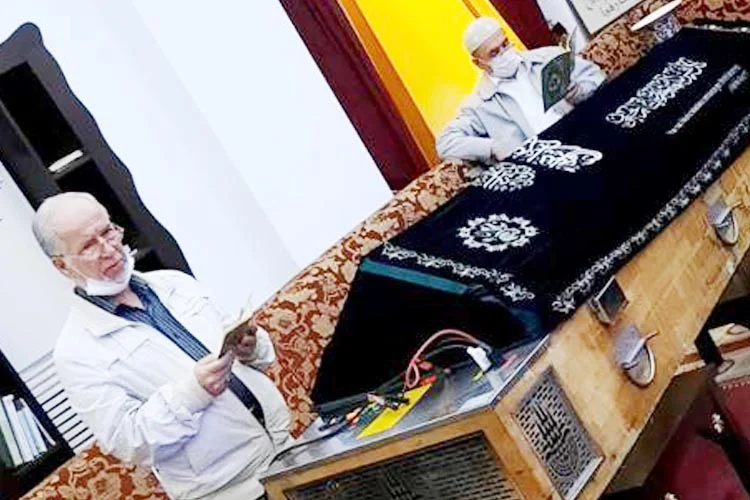 Dost Beykoz'un önemli yazarlarından Sadettin Kılıç, Cumhurbaşkanı Recep Tayyip Erdoğan'ı