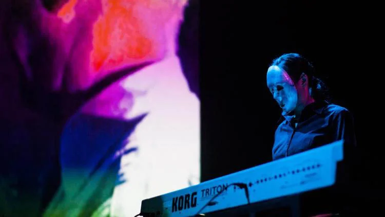 Elektronik müziğin başarılı isimleri Dopplereffekt ve Fennesz, RedBull Müzik Festivali