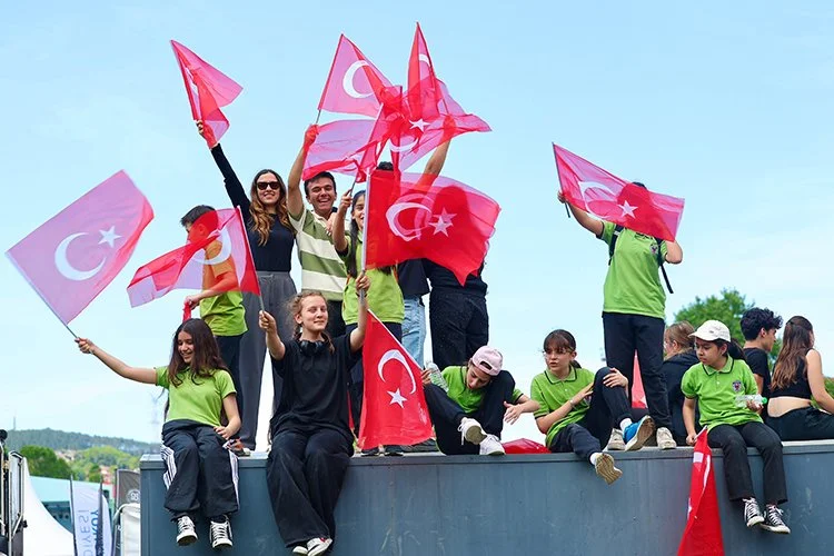 Beykoz fethin 572. yılını Cumhurbaşkanı Erdoğan ile kutladı 4 resi 3 Iln4mQXZeP