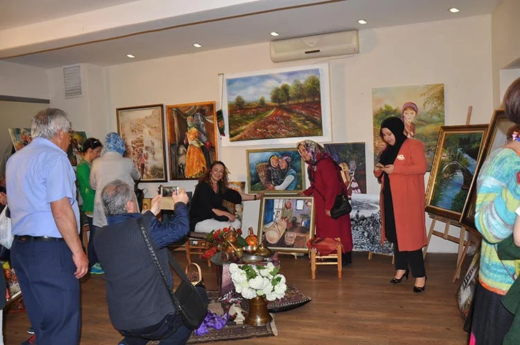 resim sergi Yu7VZt1W7k