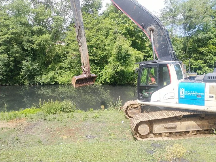 İBB Riva Deresinde temizlik çalışması başlattı 1 riva ibb tem