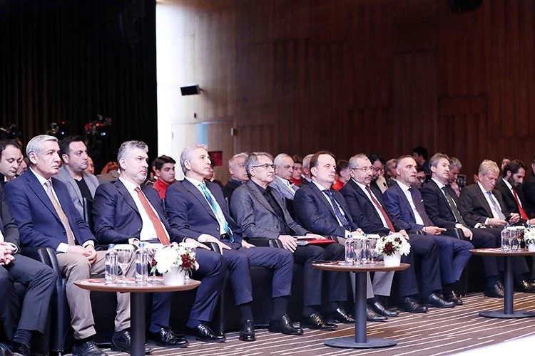 riva hakem 2 o3zqtQhAA6