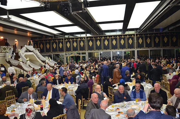 AK Parti Beykoz’dan Rize ve Trabzon hamlesi 4 rize trabzon 13 vpqXu0DvM7