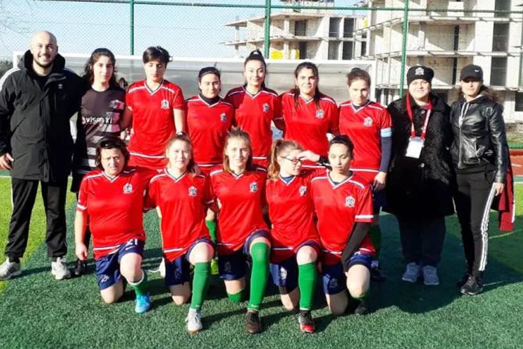 Türkiye Kadınlar Futbol 3. Ligi 2. Grubunda Beykoz'u temsil eden