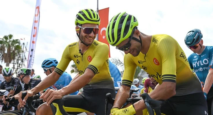 Cumhurbaşkanlığı Türkiye bisiklet turunda Beykoz da ter döküyor 2 s3 aL UJpW9uN