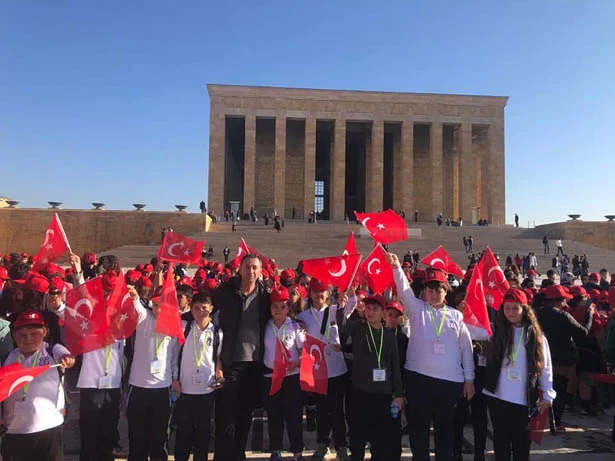 10 Kasım Atatürk’ü Anma Günü nedeniyle 15 Temmuz Şehitler Meydanı'nda