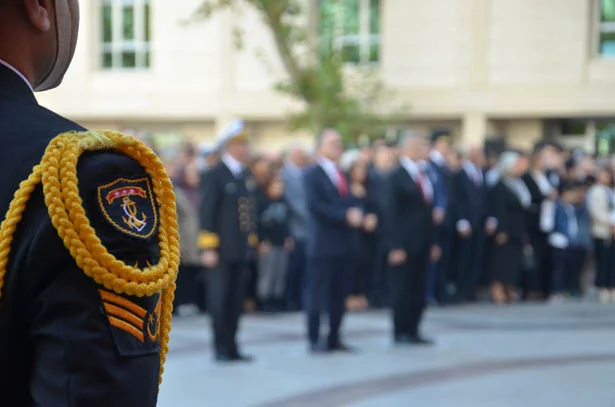 saat9u5gecmedi 3 vgFGwsfr2M