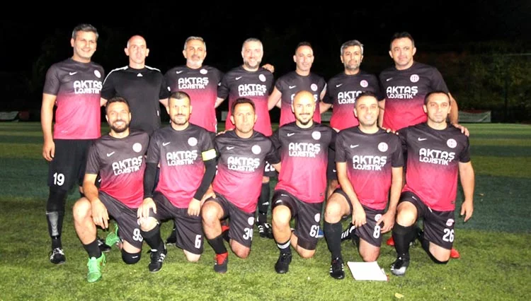 sakaloglu beykoz 4O9FGXHpzo