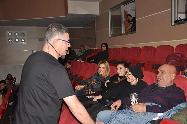 Beykoz Güzelcehisar İlkokulu öğrenci ve velileri Şakkabaz’la keyifli bir akşam