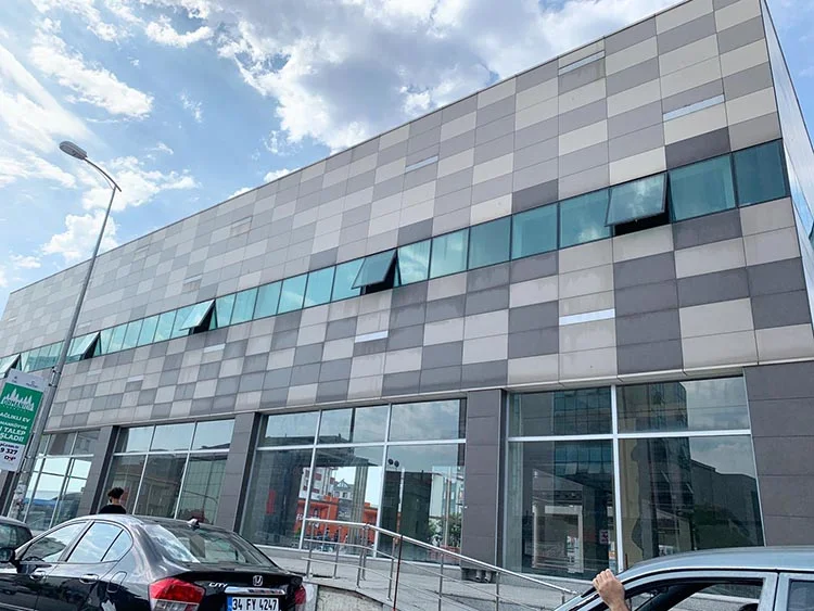 CHP’li meclis üyelerinin yargıya taşıması sonucu Milli Emlak Müdürlüğü’ne devredilen