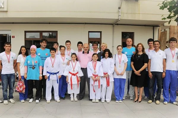 Beykoz’da 18 farklı dalda sporcu yetiştiren Beykoz Belediyesi Gençlik ve