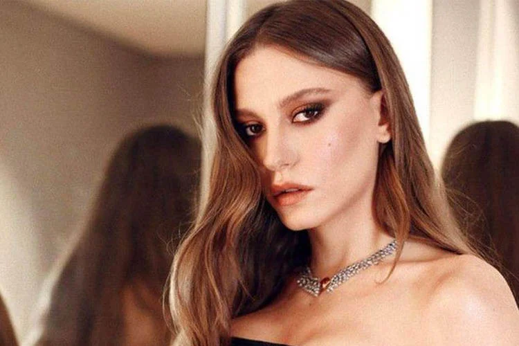 Son dönemde yaptığı reklam çalışmalarıyla adından sıkça söz ettiren ünlü