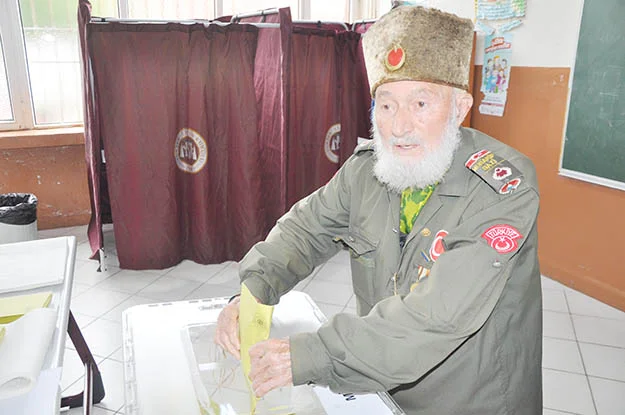 secim 201 b7i1z7JZUD