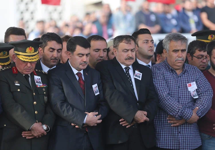 sehidin cenaze toreni 6UKyQWfI7L