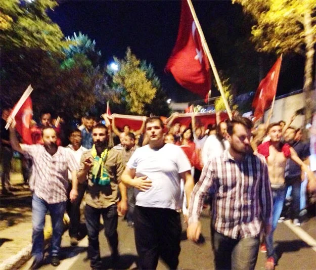 Son zamanlarda artan şehit haberleri üzerine Beykoz'da bir yürüyüş düzenlendi.