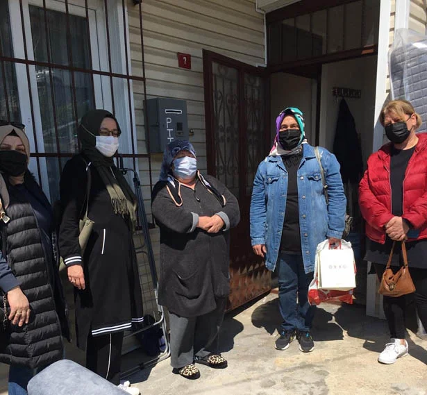 İktidar Beykoz'da şehit ailelerini unutmadı 1 sehitailezidb2 LJ7a84tcub