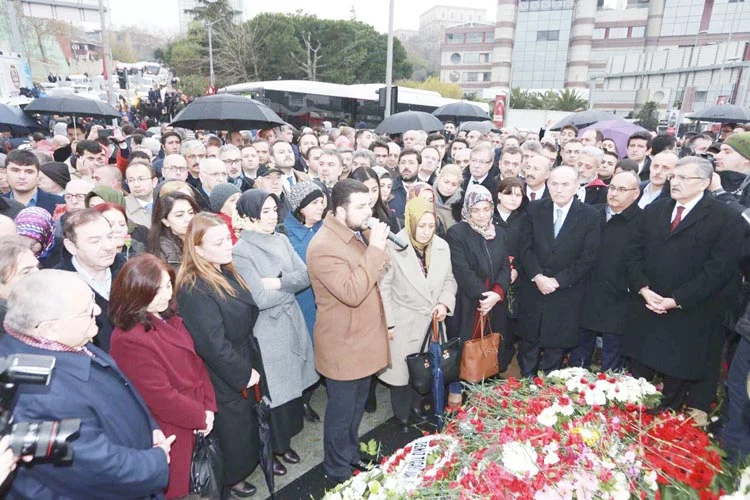 Beykoz Belediye Başkanı Yücel Çelikbilek önceki hafta sonu 44 kişinin
