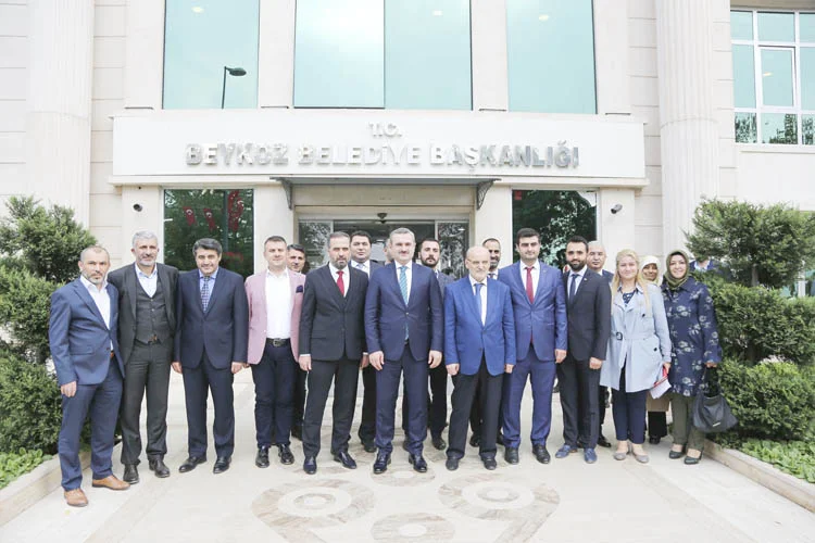 senocak beykoz belediyesini ziyaret etti