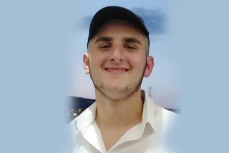 Beykoz Yalıköy Pazarı'nda daha önce aralarında sorun olduğu söylenen akrabaların