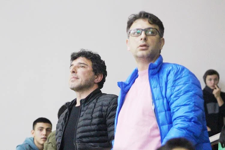 seyirci 5 rUSQd FkkB