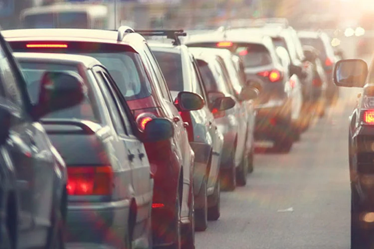 Trafik sigortası, Karayolları Kanunu gereğince karayoluna çıkan tüm motorlu araçlar