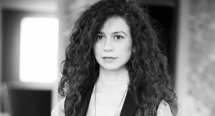 sinemdisli 9Hfj4GG15Y