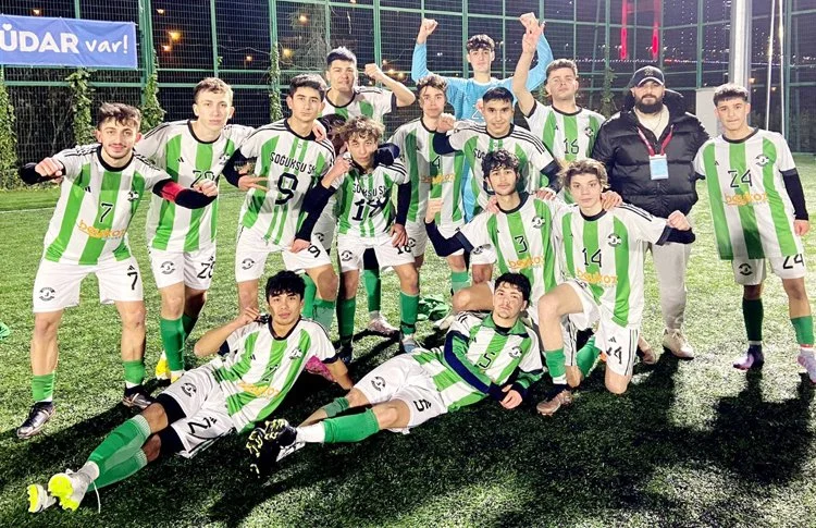 İstanbul Amatör Ligleri U18 Yaş B Kategorisi 39.Grubunun iddialı takımlarından