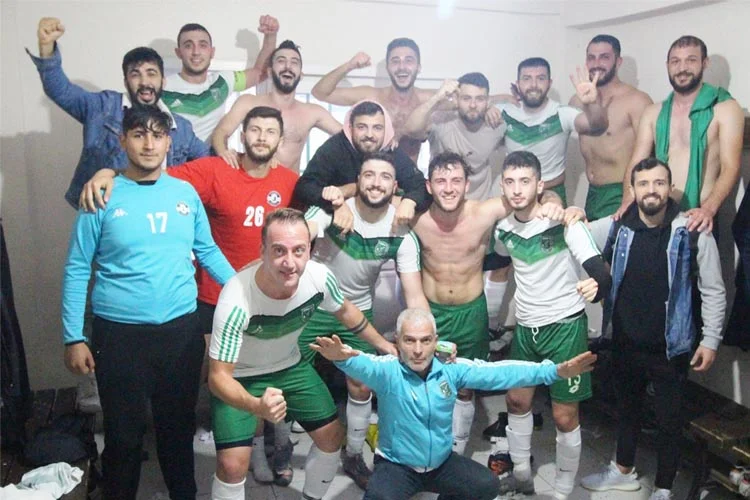 İstanbul Süper Amatör Lig 2.grup 2.hafta mücadelesinde Beykoz İlçe temsilcisi