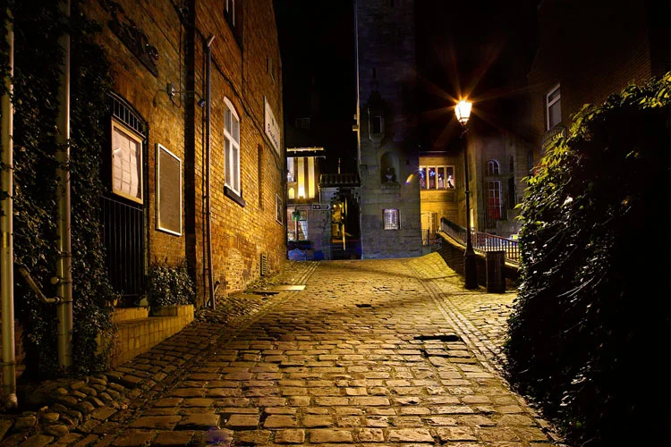 Türkiye Gazetesi’nde, “Feridun Ağabey” ismiyle vatandaşların bildirdiği şikayetlerin yayınlandığı köşede