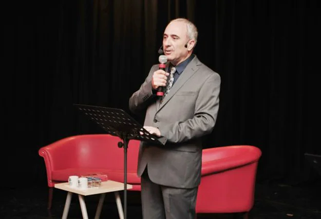 Beykoz Belediyesi’nin kültür sanat etkinlikleri kapsamında Serdar Tuncer’in hazırlayıp sunduğu